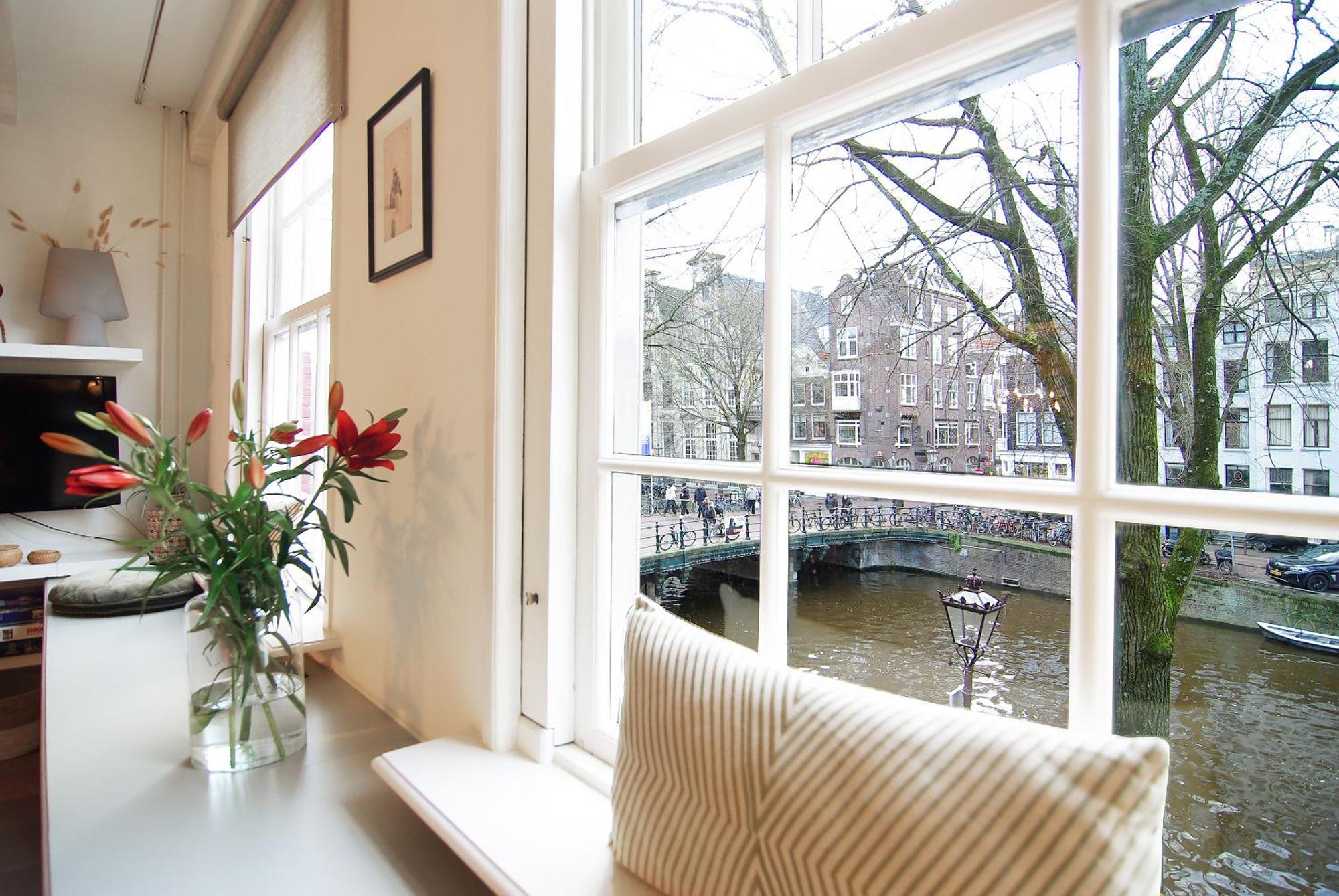 Sonnenberg Canal View Amsterdam Esterno foto