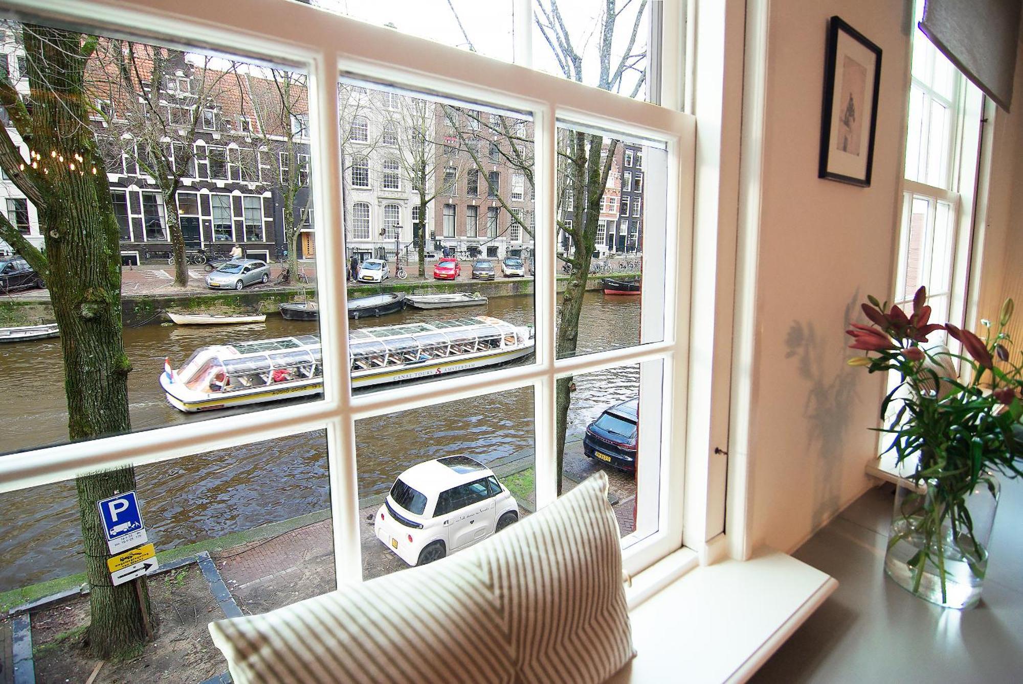Sonnenberg Canal View Amsterdam Esterno foto